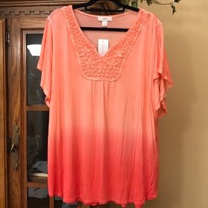 CJBANKS top with silver stones - Size 2X- NWT